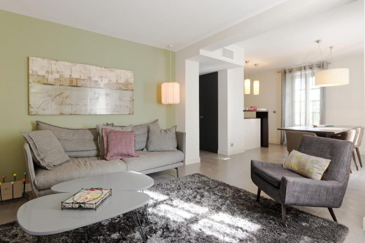 Private Furnished Apartment With All Comfort Has A Garden In A Green Space Meyreuil Kültér fotó