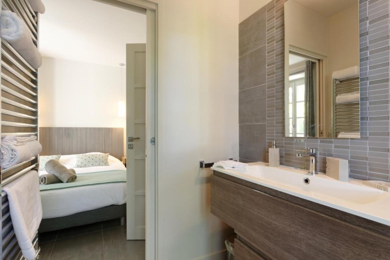 Private Furnished Apartment With All Comfort Has A Garden In A Green Space Meyreuil Kültér fotó