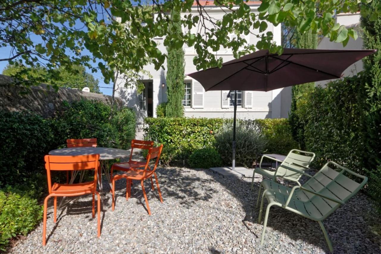 Private Furnished Apartment With All Comfort Has A Garden In A Green Space Meyreuil Kültér fotó