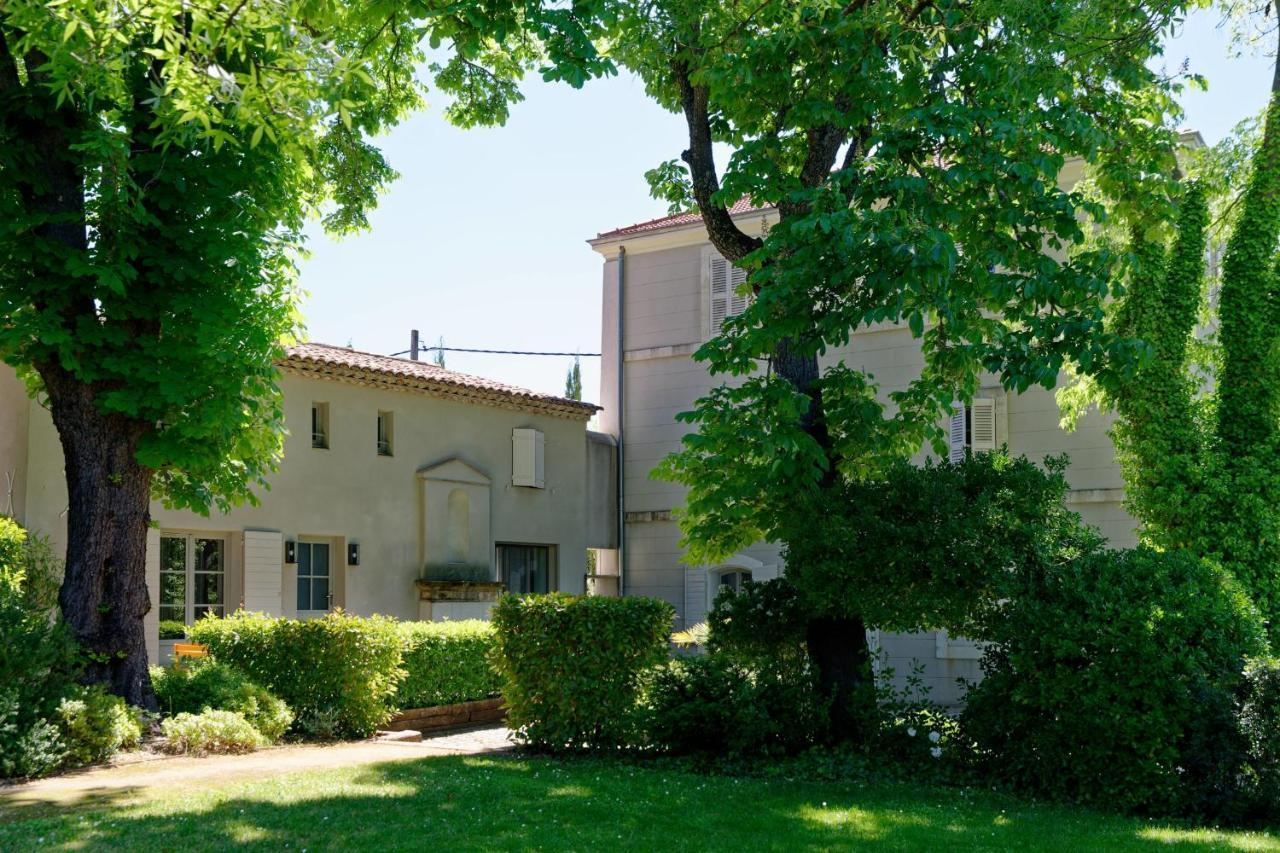 Private Furnished Apartment With All Comfort Has A Garden In A Green Space Meyreuil Kültér fotó
